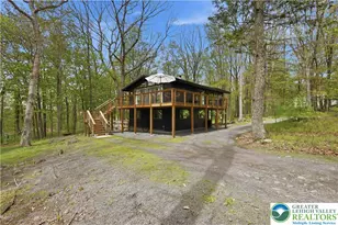 104 Horseshoe Ln, Hawley, PA 18428 - Photo 8