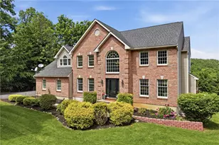 115 W Butternut Rd, Williams Township, PA 18055 - Photo 2