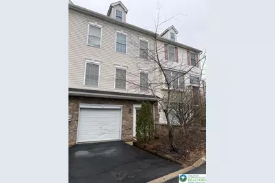 549 Avona Avenue, Wilson, PA 18042 - Photo 2