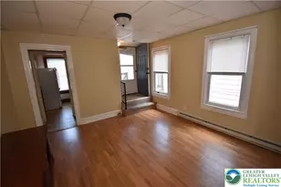 215 Cattell St, Easton, PA 18042 - Photo 4