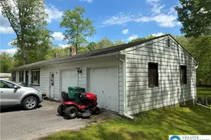 161 Glenoak Dr, Pocono Twp, PA 18301 - Photo 2