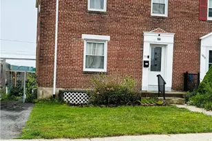 1836 17th St SW, Allentown City, PA 18103 - Photo 2