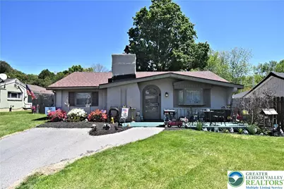 910 Fernwood Street, Emmaus Boro, PA 18049 - Photo 2