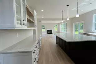5043 Chapmans Rd, South Whitehall Township, PA 18104 - Photo 18