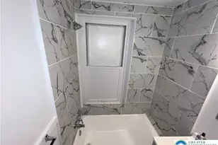 31 N Poplar St, Allentown City, PA 18102 - Photo 10