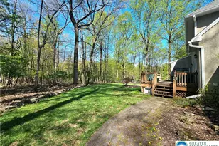 3122 Dogwood Ln, Salisbury Township, PA 18103 - Photo 30