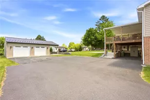 706 Shawnee Dr, South Manheim Twp, PA 17922 - Photo 54
