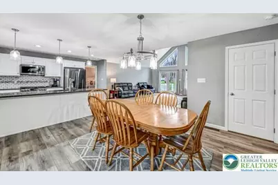 209 Brittany Drive, Penn Forrest, PA 18210 - Photo 12