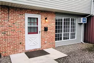 88 Stonewood Pl, Catasauqua Boro, PA 18032 - Photo 1