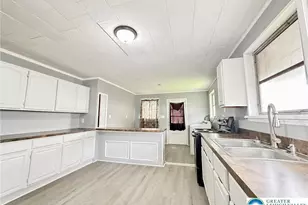 14 E Elm St, Tamaqua Boro, PA 18252 - Photo 2