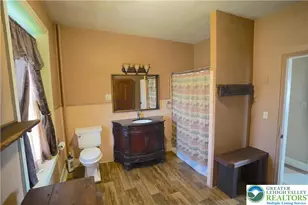 9020 Schantz Rd, Upper Macungie Township, PA 18031 - Photo 22
