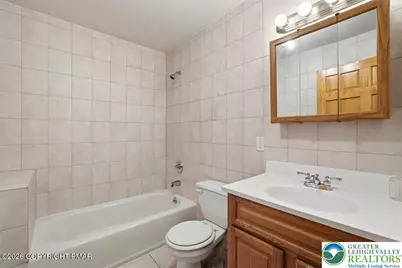 1015 Route 390, Greentown, PA 18426 - Photo 60