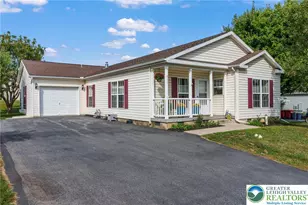 677 Biltmore Ave, Easton, PA 18040 - Photo 2