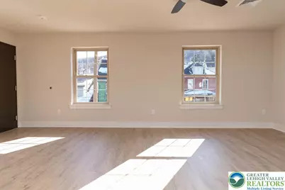 1275 E 4th Street #202, Bethlehem, PA 18015 - Photo 4