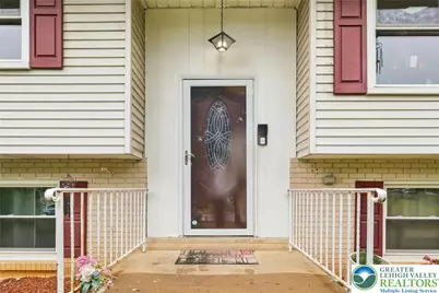 3635 Stephen Crane Lane, Hanover Twp, PA 18017 - Photo 6