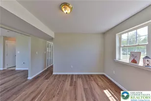 209 Terrace Dr, Chestnuthill Twp, PA 18353 - Photo 8