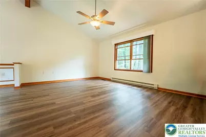 2726 Oak Lane, Chestnuthill Twp, PA 18353 - Photo 6