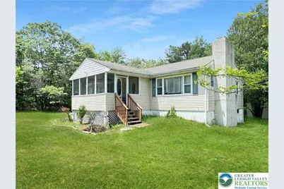 183 Island Drive, Tobyhanna Twp, PA 18334 - Photo 1