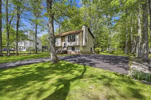 12602 Big Bear Dr, East Stroudsburg, PA 18302 - Photo 4