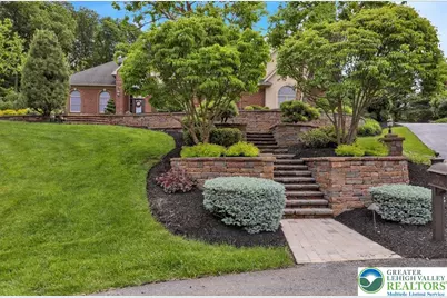 212 Hillview Circle, Berkley, PA 19533 - Photo 4