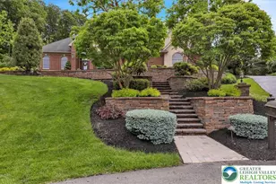 212 Hillview Cir, Berkley, PA 19533 - Photo 4