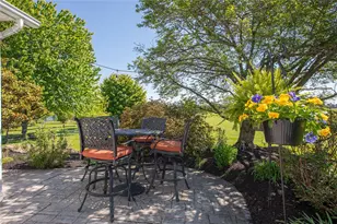 87 Ivy League Dr, Maxatawny Twp, PA 19530 - Photo 2