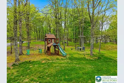 31 Emerson Way, Penn Forrest, PA 18210 - Photo 8