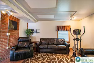 3037 Coplay Ln, Whitehall Township, PA 18052 - Photo 12