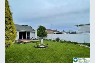 2001 Aripine Avenue, Bethlehem City, PA 18018 - Photo 4