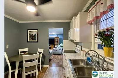 2001 Aripine Avenue, Bethlehem City, PA 18018 - Photo 22