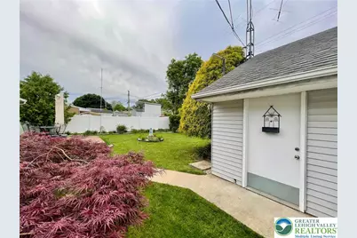 2001 Aripine Avenue, Bethlehem City, PA 18018 - Photo 6