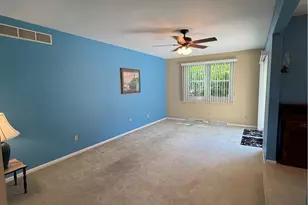 578 Graystone Dr, Lehigh Township, PA 18035 - Photo 6