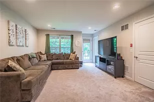 5223 Chandler Way, South Whitehall Township, PA 18069 - Photo 4