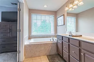 5223 Chandler Way, South Whitehall Township, PA 18069 - Photo 26