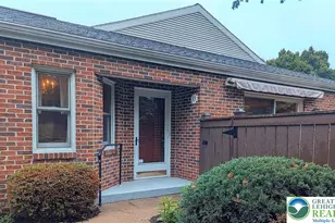 33 Woodland Est, Lebanon, PA 17042 - Photo 2