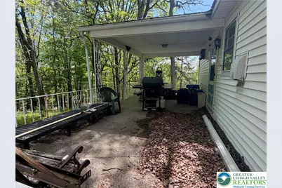 8 Laurel Lane, Mount Pocono, PA 18344 - Photo 4