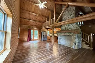 4322 Wood Dr, Lehigh Township, PA 18088 - Photo 6
