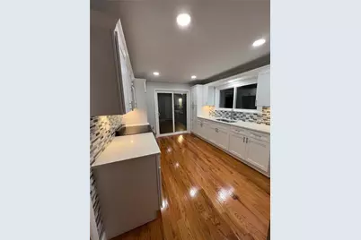123 Cedarbrook Road, Allentown City, PA 18104 - Photo 2
