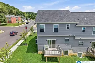 1106 S Carlisle St, Allentown City, PA 18103 - Photo 4