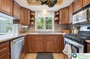 14 Minsi Rd, Delaware Water Gap, PA 18327 - Photo 18