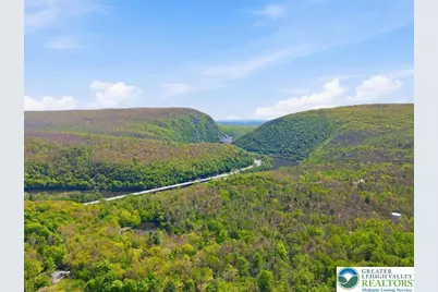 14 Minsi Road, Delaware Water Gap, PA 18327 - Photo 58