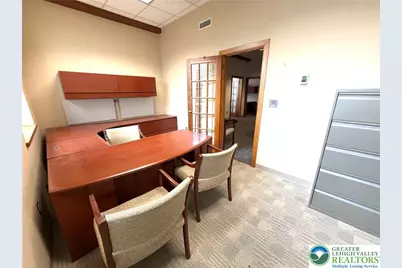 22 S 2nd #1st floor, Emmaus Boro, PA 18049 - Photo 28