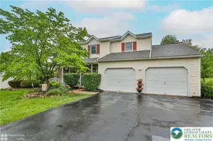 7049 Carriage Dr, Upper Saucon Township, PA 18036 - Photo 2
