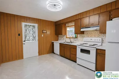 195 Yard Street, Nesquehoning Boro, PA 18240 - Photo 4