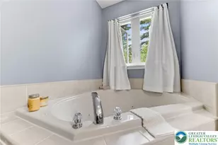 2330 Southridge Dr, Price Twp, PA 18302 - Photo 20