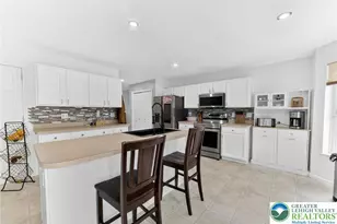 2330 Southridge Dr, Price Twp, PA 18302 - Photo 10