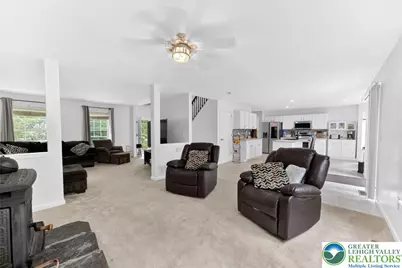 2330 Southridge Drive, Price Twp, PA 18302 - Photo 4