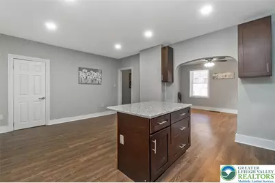 746 Front Street, Catasauqua Boro, PA 18032 - Photo 16
