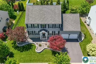 1052 Kingston Ln, Upper Macungie Township, PA 18031 - Photo 2