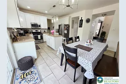 1052 Kingston Lane, Upper Macungie Township, PA 18031 - Photo 22